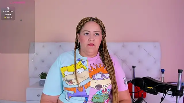 katte landerr online show from October 23, 1:21 pm