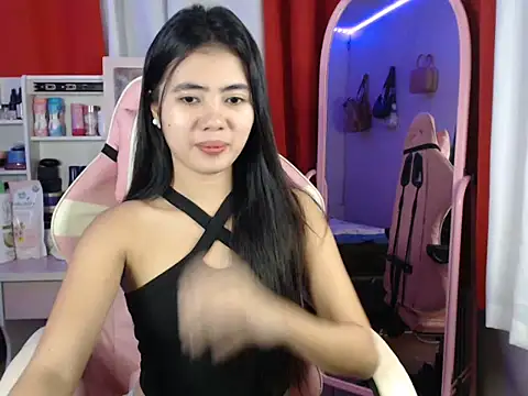 Snapshot of pinay_sharmelyn chatting on March 11, 3:07 pm pinay sharmelyn online show from March 11, 3:07 pm