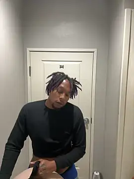 BigMfLuther online show from March 26, 7:47 am