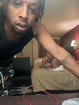 BigMfLuther online show from April 17, 3:09 am