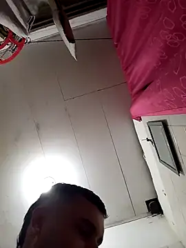 Hotguys111 online show from December 15, 12:48 am