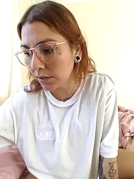 Snapshot of xjuanaxmaldadxxx chatting on November 29, 12:30 pm xjuanaxmaldadxxx online show from November 29, 12:30 pm