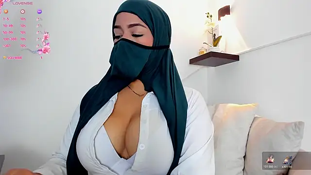 thaira aly online show from January 10, 12:18 pm