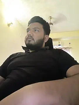 Snapshot of fuck88887878 chatting on February 24, 10:35 am fuck88887878 online show from February 24, 10:35 am