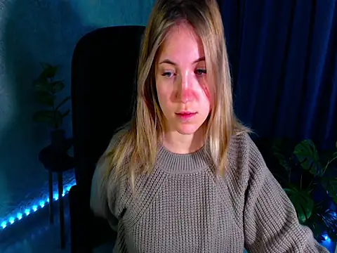 Snapshot of arlana_klart chatting on September 16, 1:17 am arlana klart online show from September 16, 1:17 am