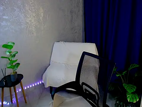 Snapshot of arlana_klart chatting on November 20, 5:07 am arlana klart online show from November 20, 5:07 am