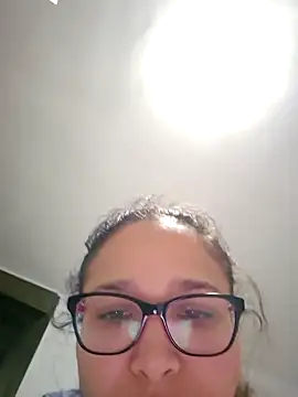 Snapshot of kityhello chatting on March 30, 7:37 pm kityhello online show from March 30, 7:37 pm