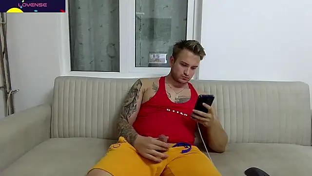 MarcusSophie online show from September 8, 6:51 pm