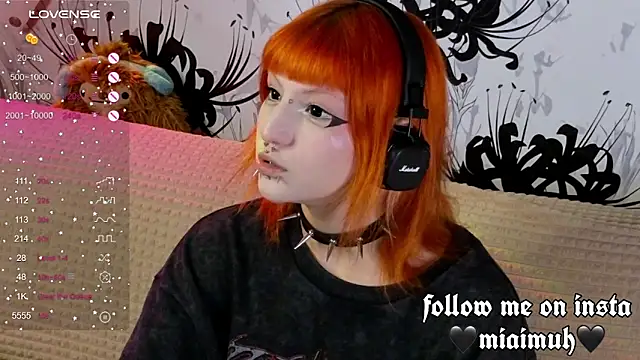 mia  yui online show from September 13, 5:18 am