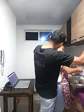 stivenlujan69 online show from October 3, 12:51 am