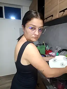 stivenlujan69 online show from October 12, 1:26 am