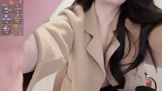 Snapshot of za-02605 chatting on October 12, 2:05 pm za-02605 online show from October 12, 2:05 pm