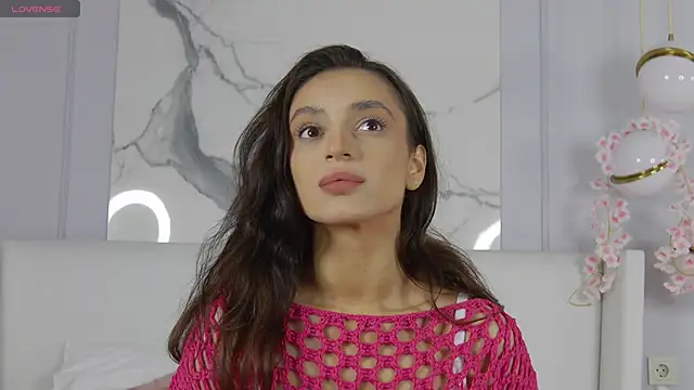 AdoraCortes online show from September 22, 4:58 am