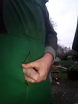 Snapshot of fickfreund019 chatting on November 26, 3:35 pm fickfreund019 online show from November 26, 3:35 pm