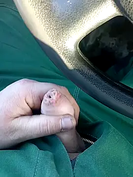 Snapshot of fickfreund019 chatting on January 7, 10:40 am fickfreund019 online show from January 7, 10:40 am