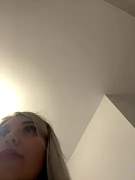 Princess-Jasmine07 online show from October 31, 6:20 pm