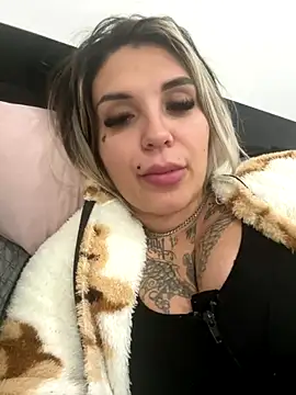 Princess-Jasmine07 online show from December 16, 5:40 pm