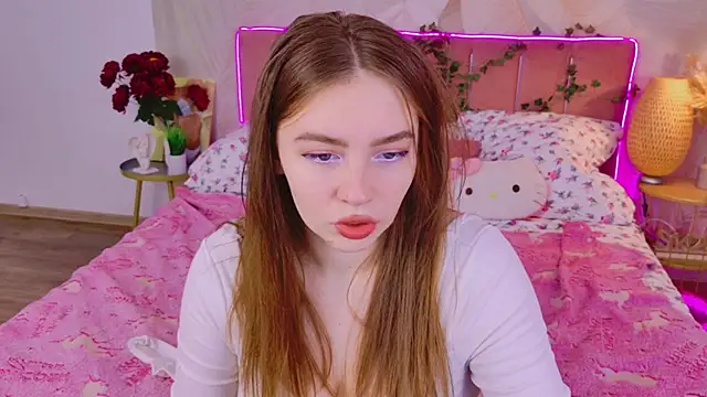 Snapshot of Moon__Bunny chatting on October 3, 3:09 pm Moon Bunny online show from October 3, 3:09 pm