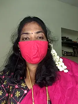 Snapshot of Tamil_Mithra chatting on November 8, 6:29 pm Tamil Mithra online show from November 8, 6:29 pm