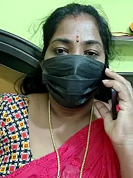 Snapshot of Tamil_Mithra chatting on February 12, 10:32 am Tamil Mithra online show from February 12, 10:32 am