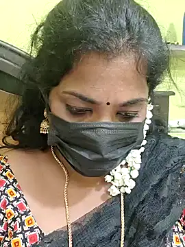 Snapshot of Tamil_Mithra chatting on February 25, 10:47 am Tamil Mithra online show from February 25, 10:47 am