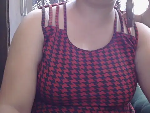 Snapshot of Roxy_sweety_ chatting on September 9, 5:18 am Roxy sweety  online show from September 9, 5:18 am