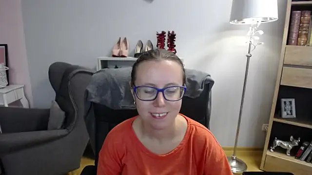 sweetxLizzy online show from October 7, 4:31 am