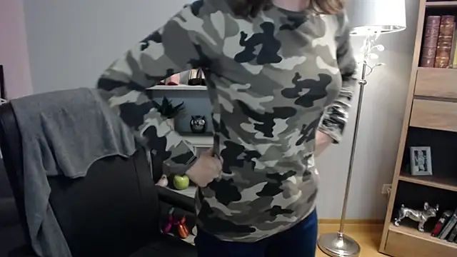 sweetxLizzy online show from October 8, 4:21 am