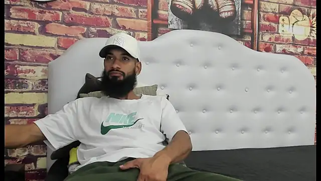 Damian Shakur online show from April 25, 1:52 pm