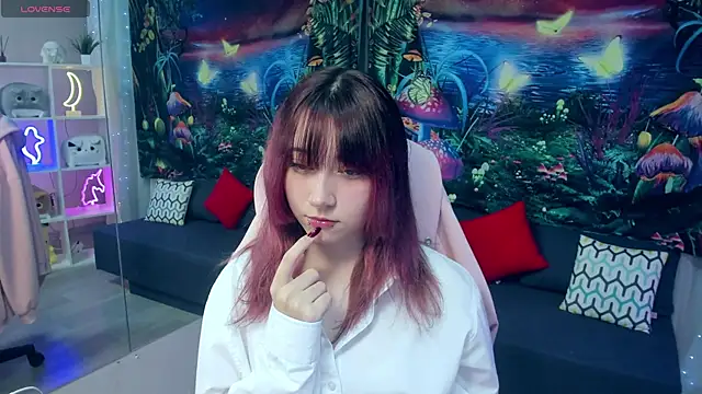 ClaraParks online show from November 23, 6:41 pm