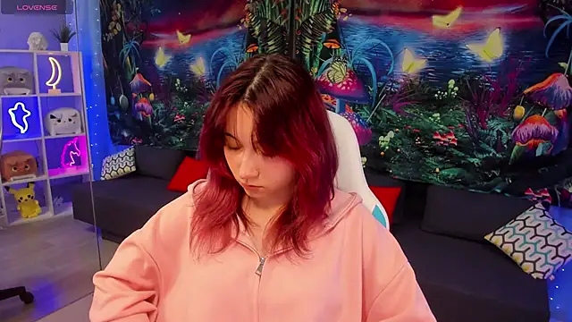 ClaraParks online show from November 24, 7:13 pm