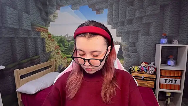 ClaraParks online show from January 11, 9:20 pm