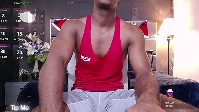 blackbignude online show from December 18, 1:44 am