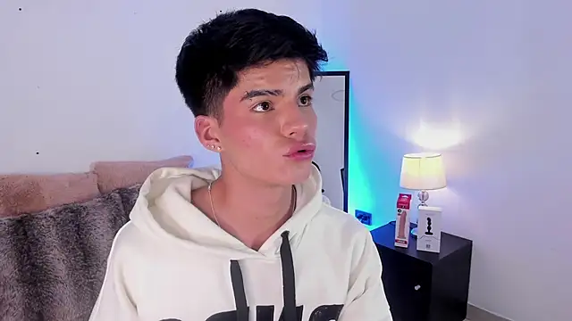 Dulcey  online show from September 22, 6:04 am