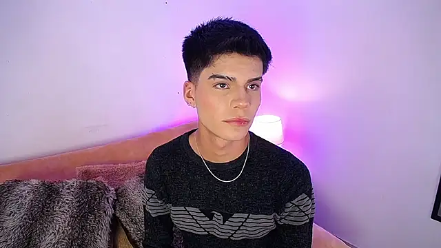 Dulcey  online show from December 1, 3:44 am