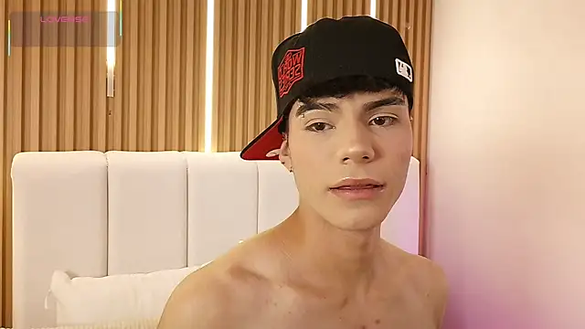 Dulcey  online show from February 20, 3:47 am