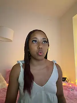  Zahara  online show from July 31, 11:04 pm