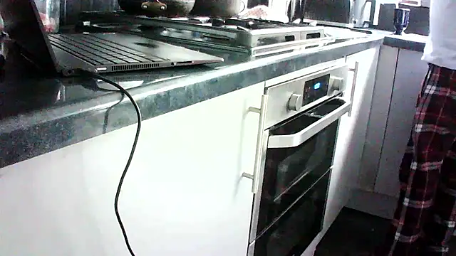 cockheart122 online show from December 17, 1:39 pm