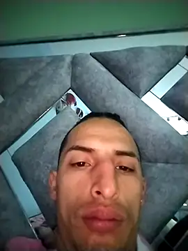 Dani22cmhot online show from November 3, 2:07 pm