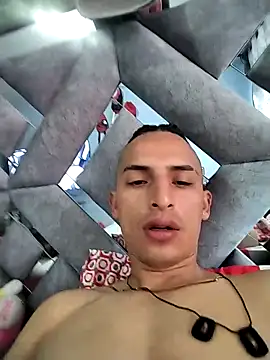 Dani22cmhot online show from December 14, 1:16 pm