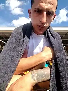 Dani22cmhot online show from January 11, 2:11 pm