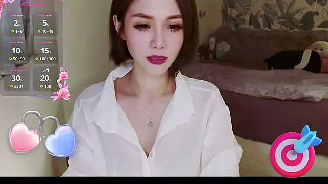 Snapshot of maya057000 chatting on November 5, 6:08 pm maya057000 online show from November 5, 6:08 pm