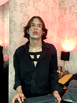 danny rios20 online show from October 4, 12:36 pm