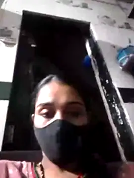 Zoya G online show from December 16, 8:14 pm