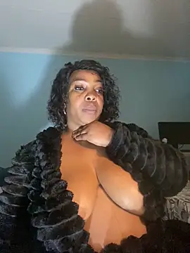 Snapshot of Jess555 chatting on June 11, 8:40 pm Jess555 online show from June 11, 8:40 pm