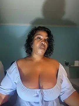 Snapshot of Jess555 chatting on July 11, 7:33 am Jess555 online show from July 11, 7:33 am