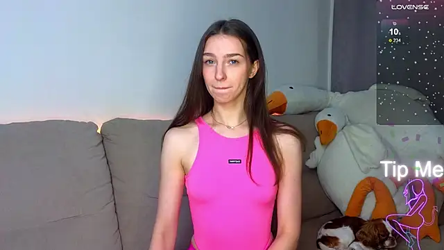 Snapshot of Made_for_Love chatting on November 9, 2:15 pm Made for Love online show from November 9, 2:15 pm