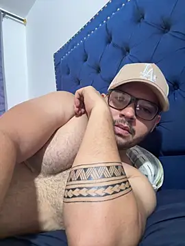 199190 online show from February 1, 2:04 pm