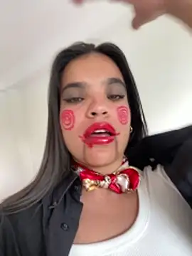 JuanitaMore01 online show from October 23, 8:51 pm