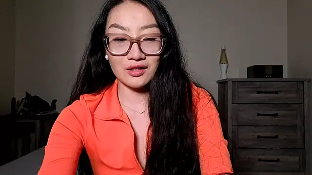 Aliciaz3 online show from November 21, 3:49 am